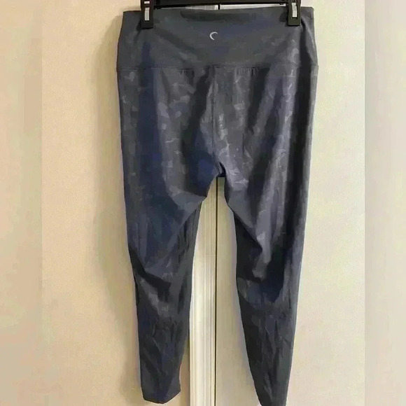 ZYIA active grey battleship camo high rise‎ leggings Sz 14/16. NWT - Picture 3 of 5